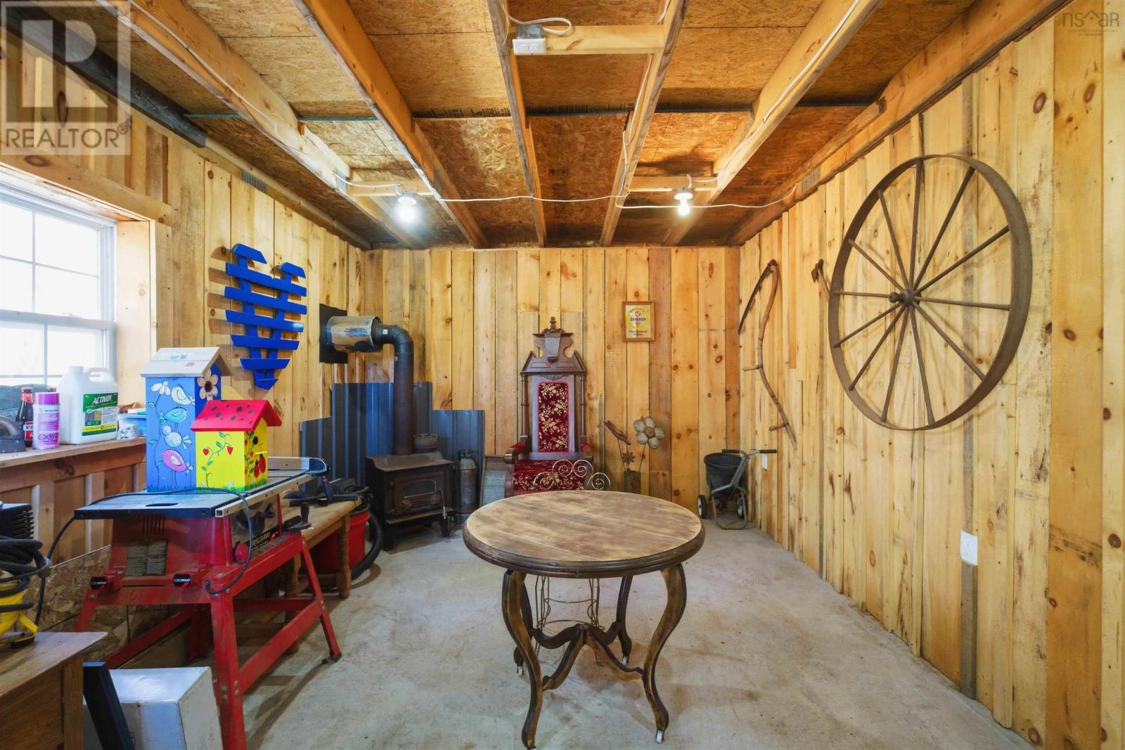 1853 Middle Road - 27