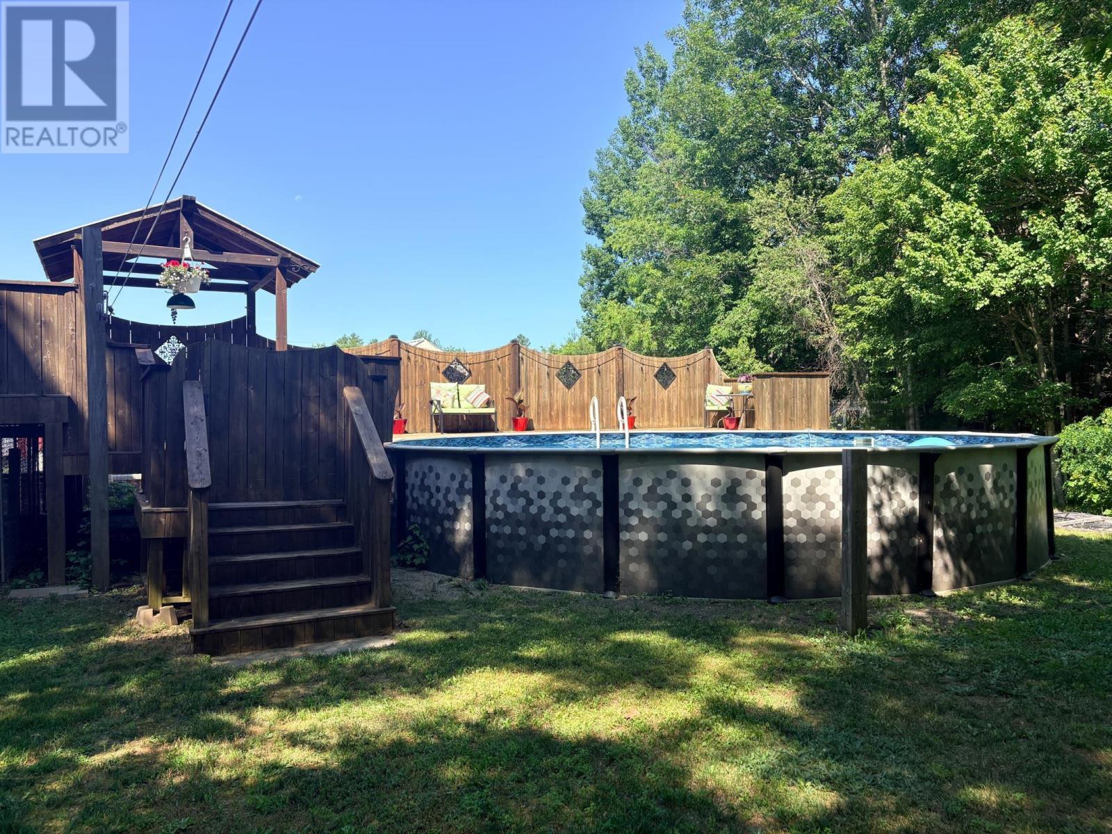 1853 Middle Road - Image 37