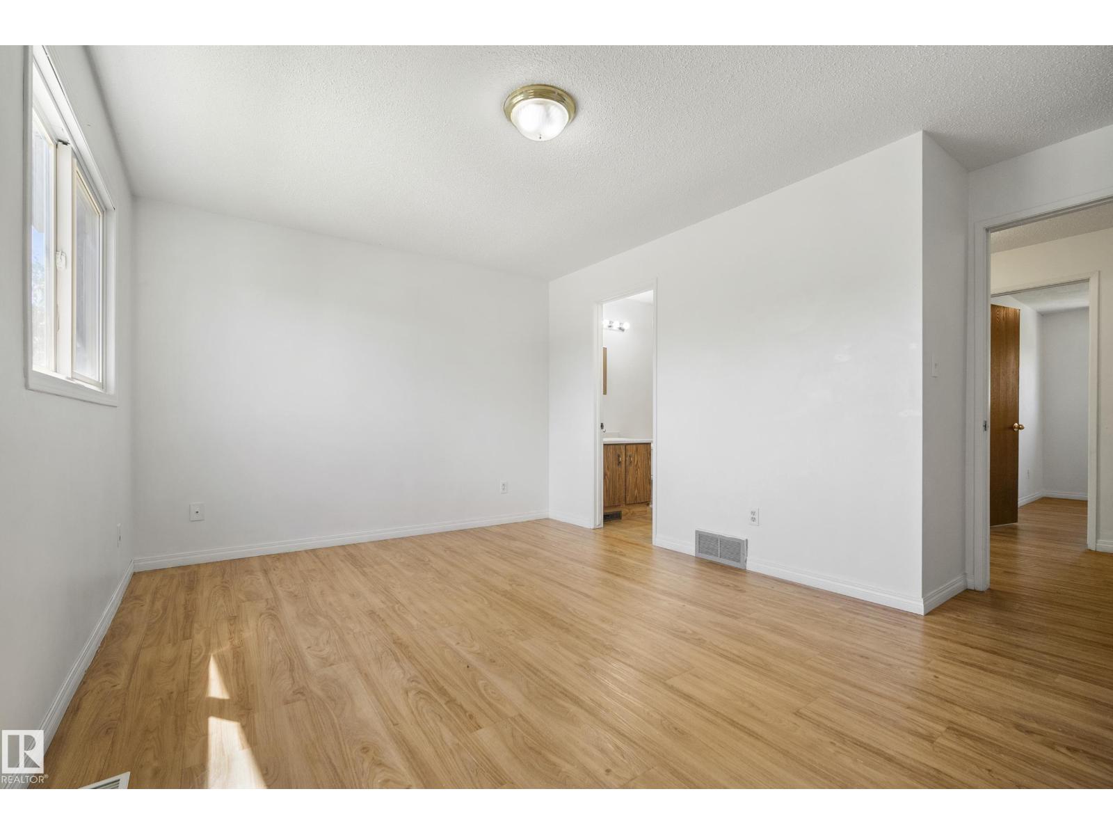72 STIRLING RD NW - 18
