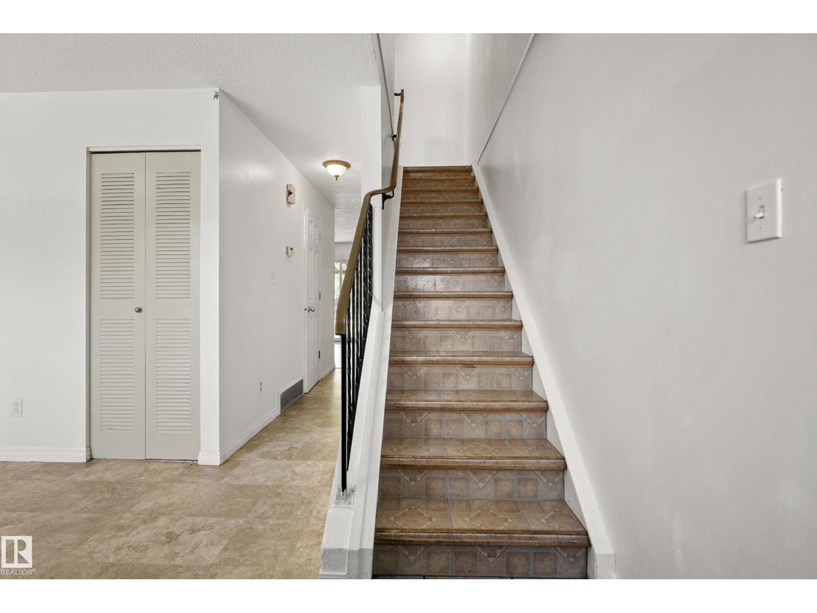72 STIRLING RD NW - 5