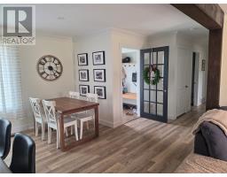 408 Massey Crescent thumbnail 3