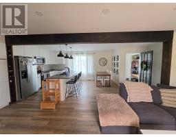 408 Massey Crescent thumbnail 7