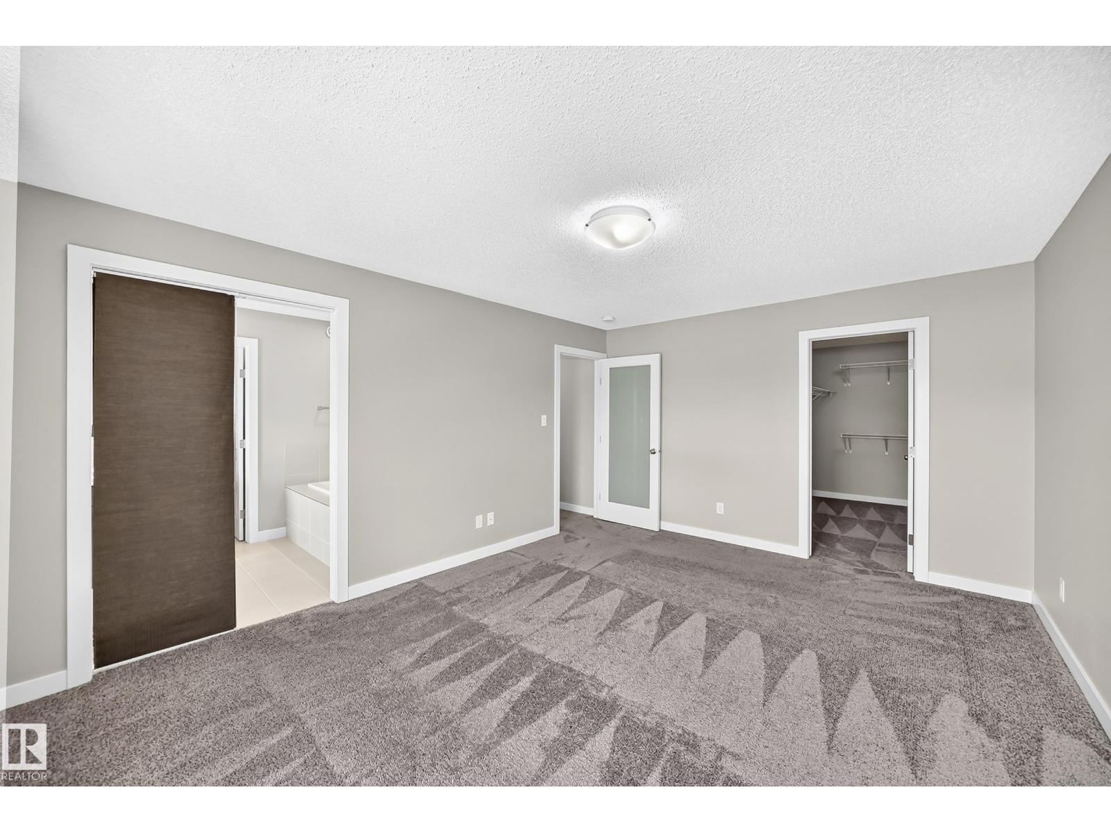 17436 9 AV SW SW - 19