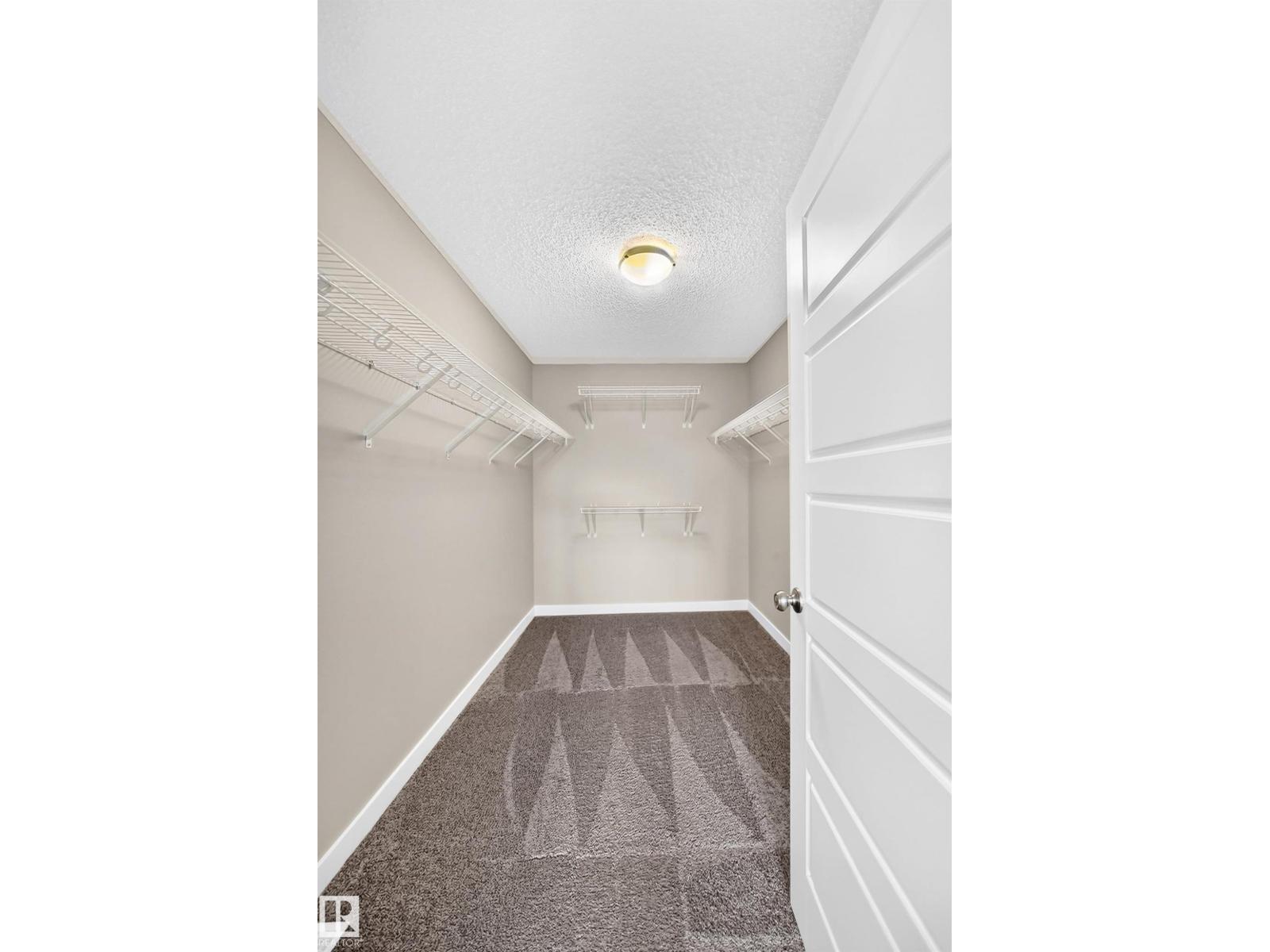 17436 9 AV SW SW - 24