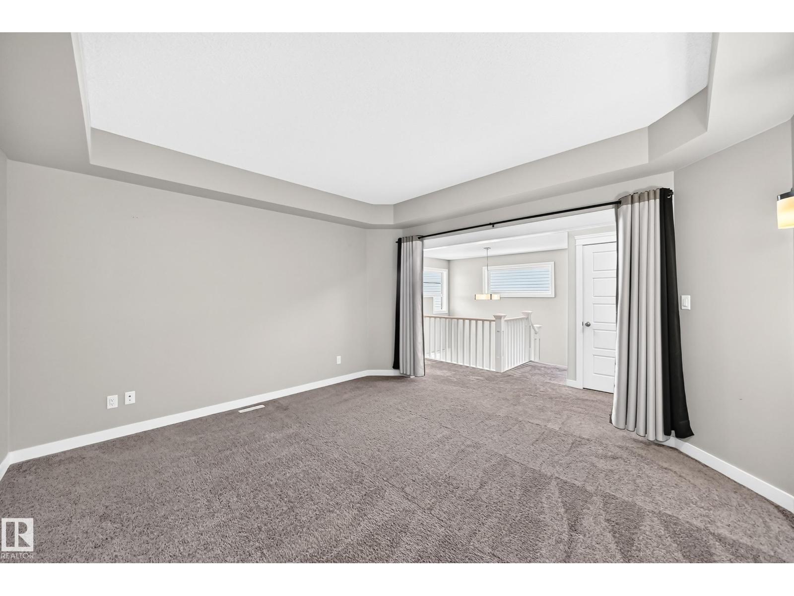 17436 9 AV SW SW - 34