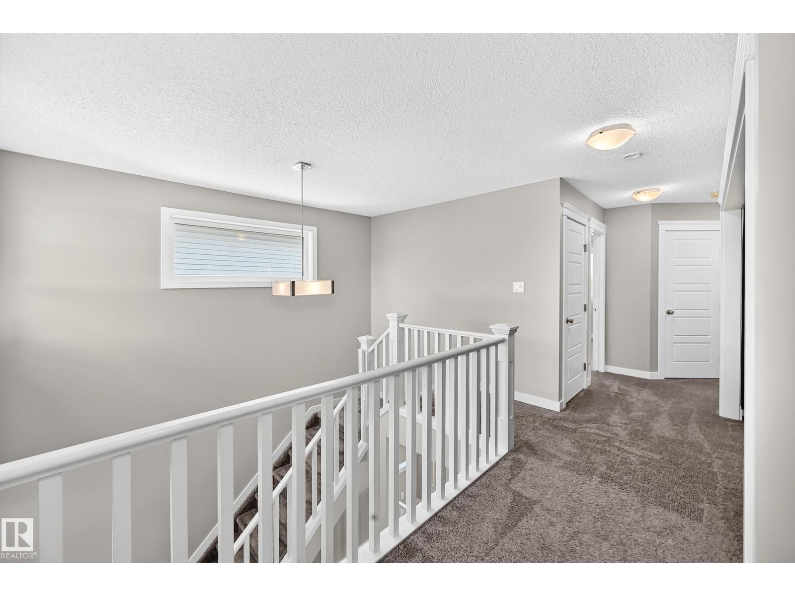 17436 9 AV SW SW - 35