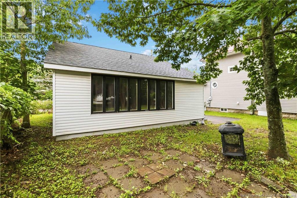 118 Broadway Street - Image 38