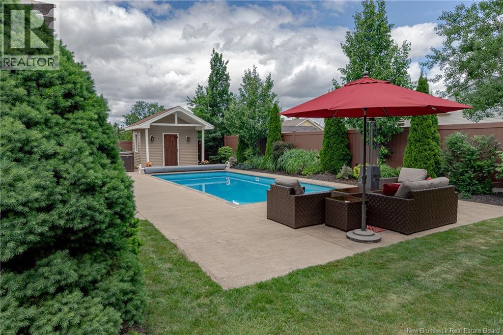 19 Grasmere Avenue - 36