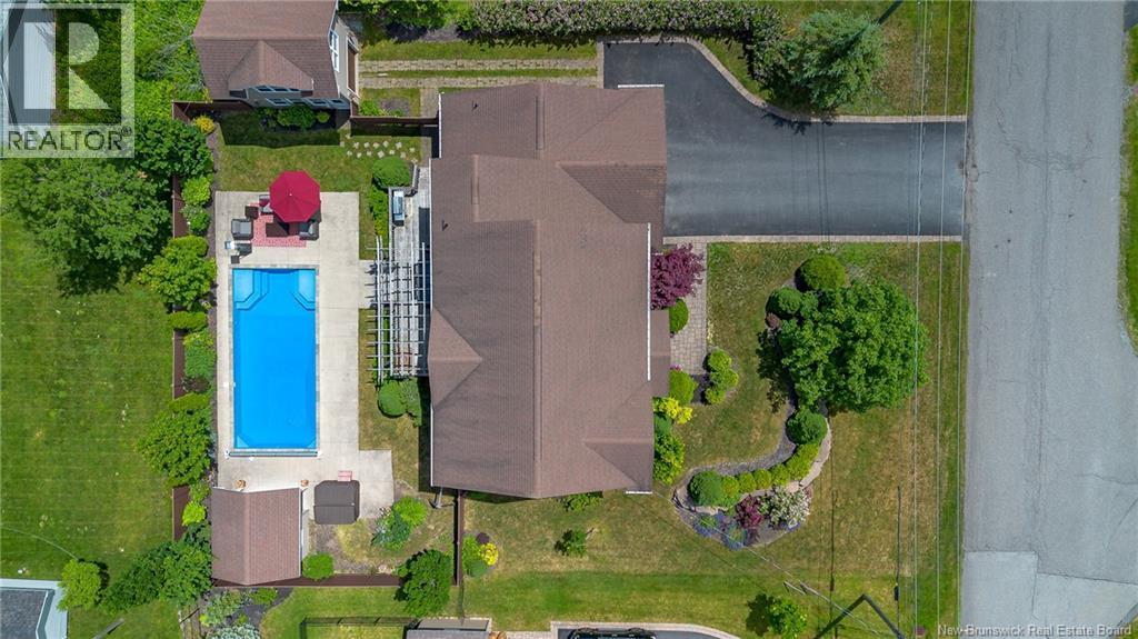 19 Grasmere Avenue - 46