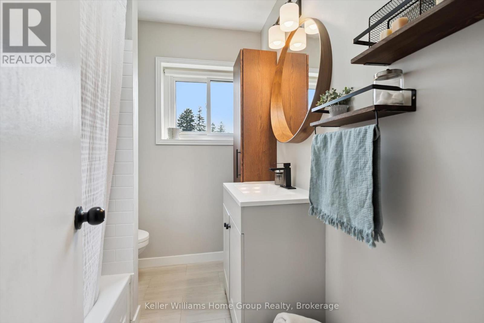 28 PEEL STREET W - 20