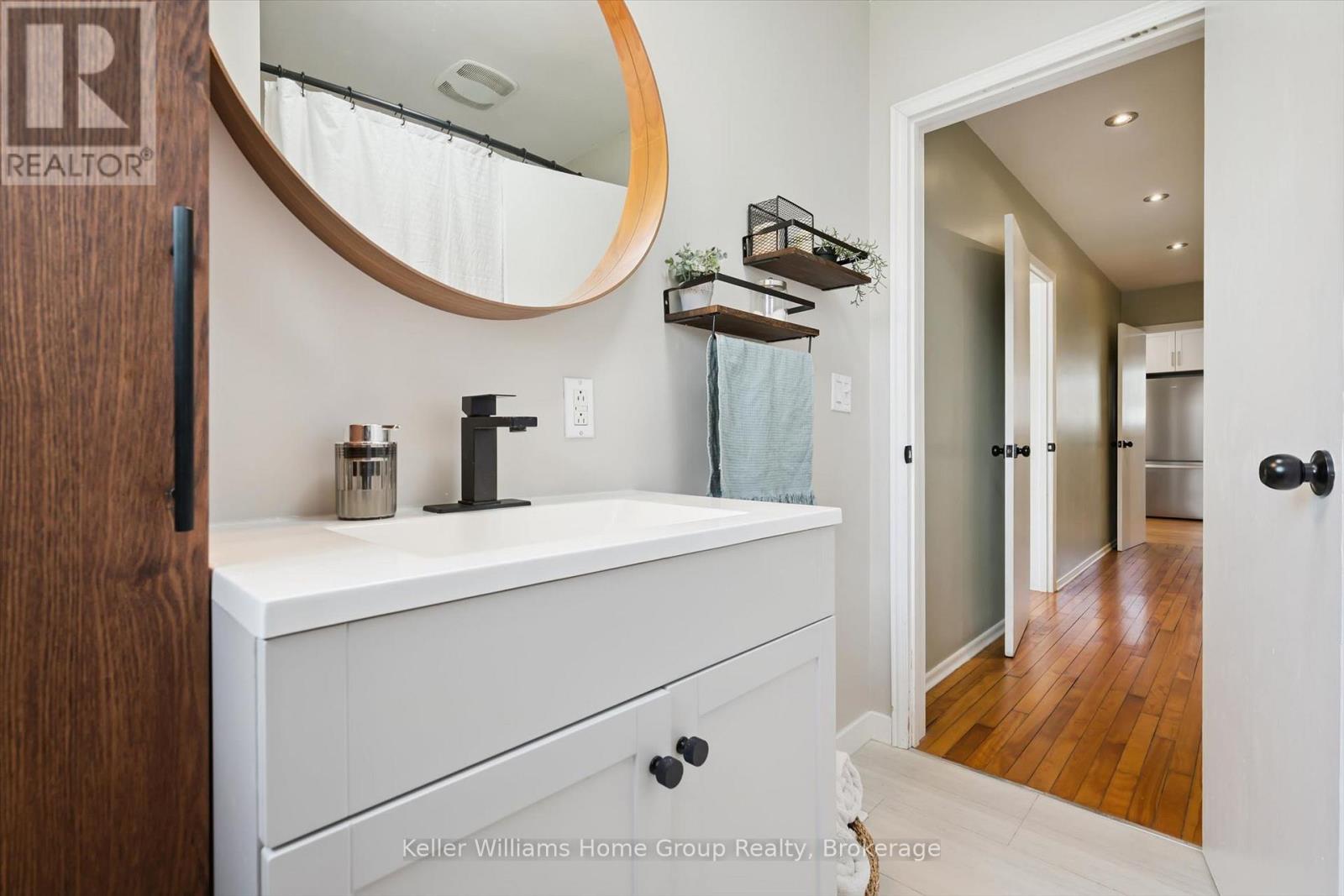 28 PEEL STREET W - 21