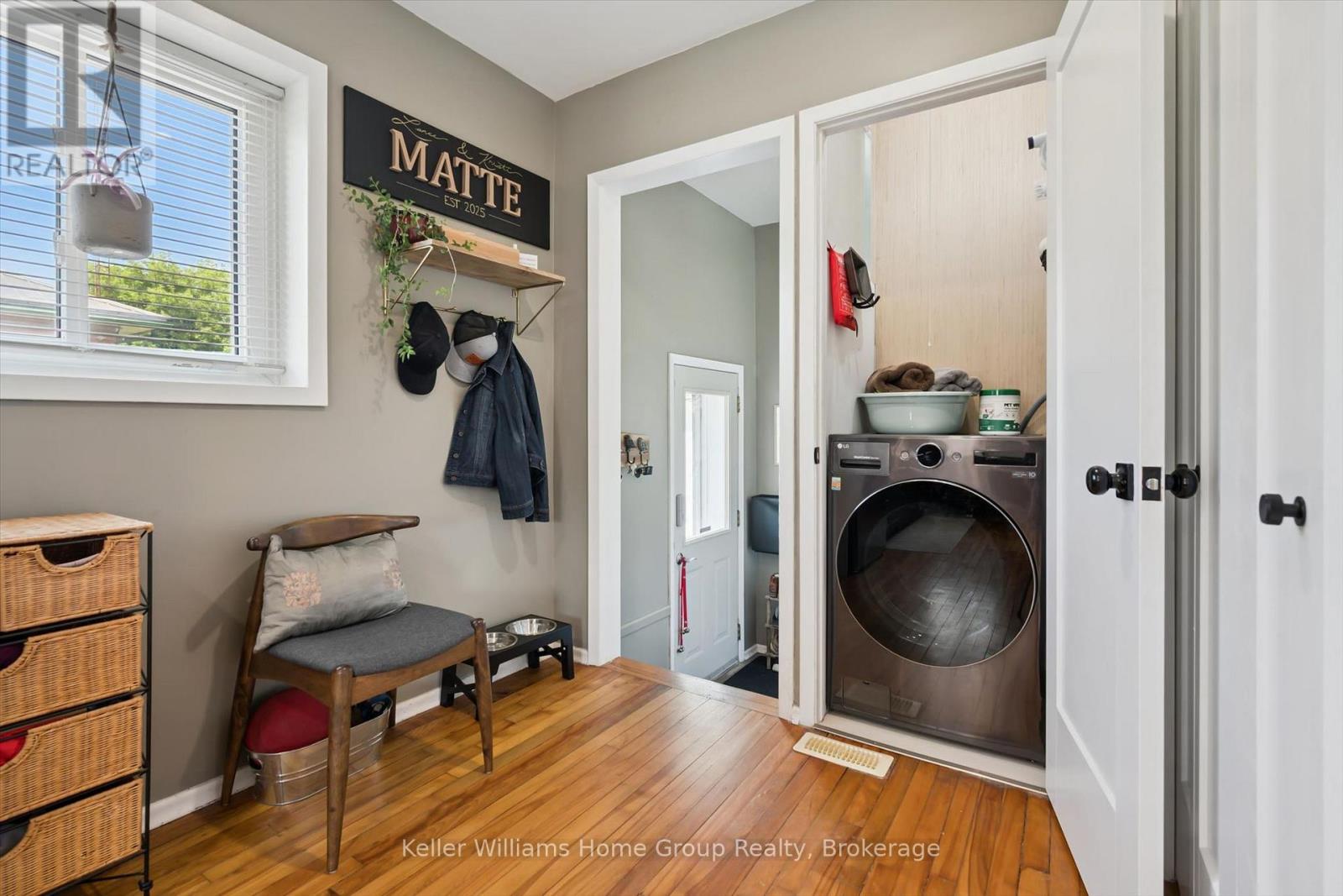 28 PEEL STREET W - 24