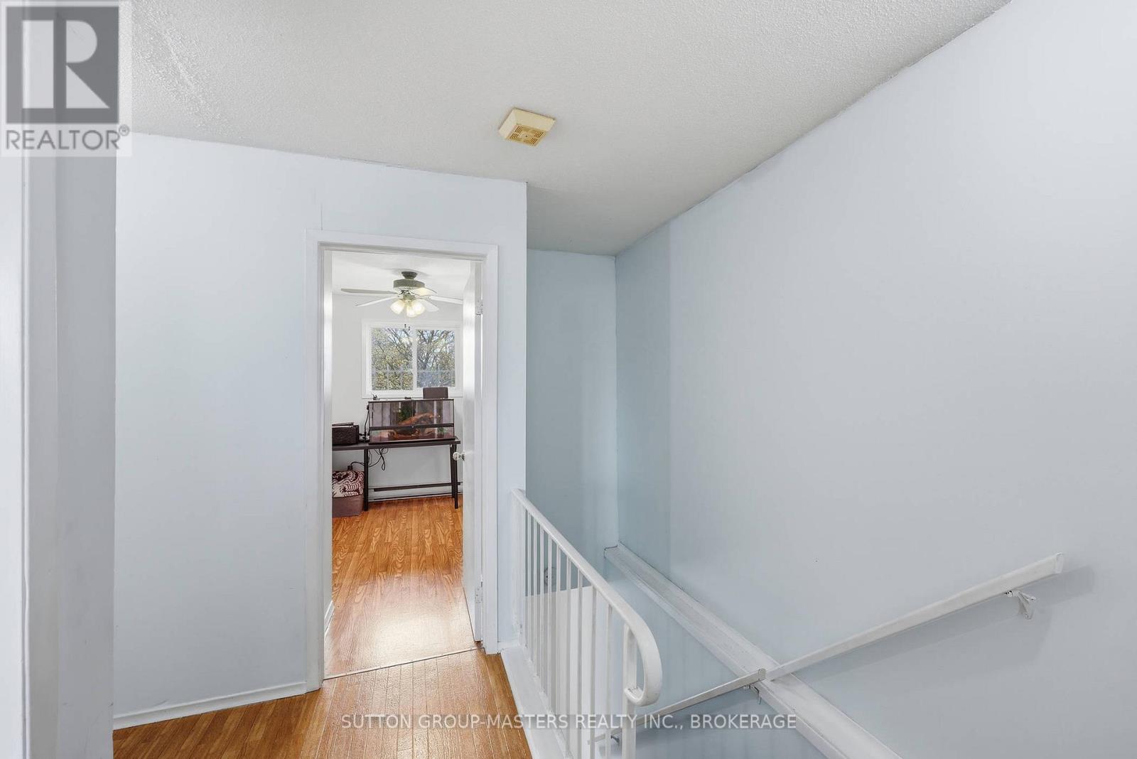 182 ROSEMUND CRESCENT - 16