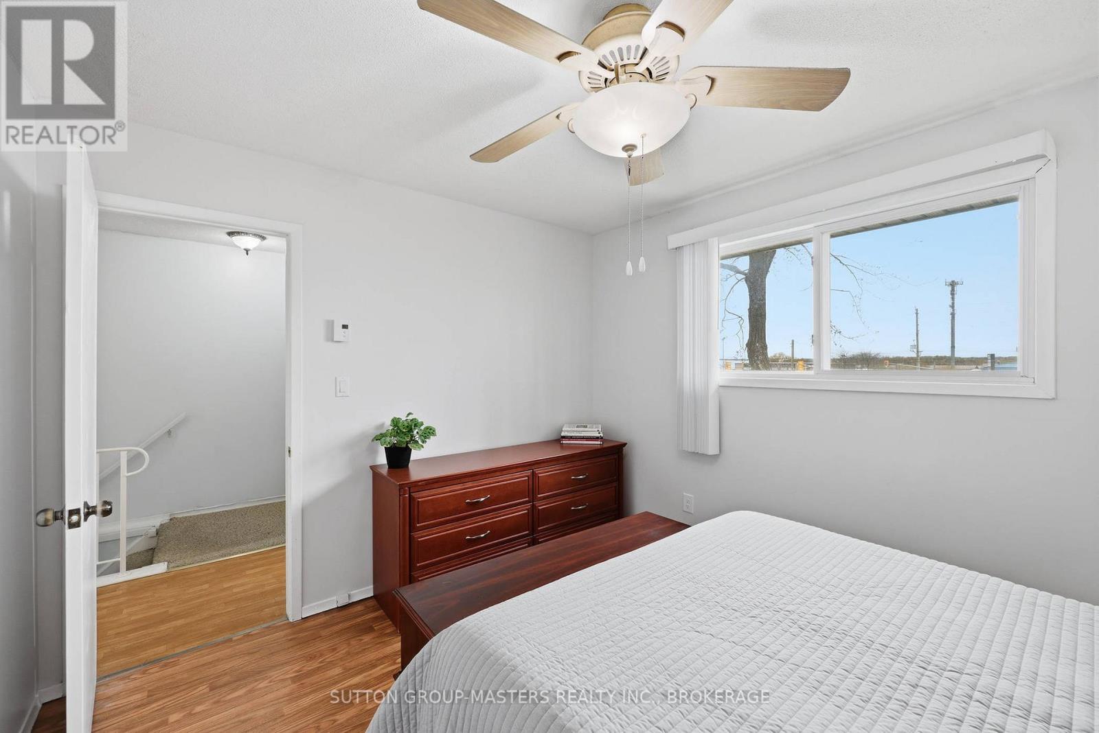 182 ROSEMUND CRESCENT - 26