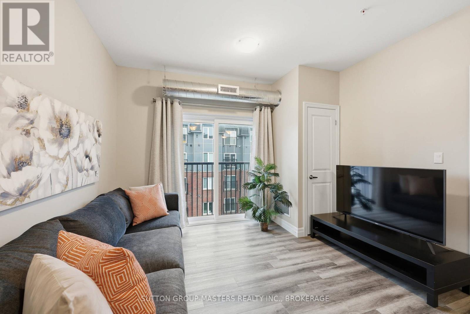 #413 501 FRONTENAC STREET - 12