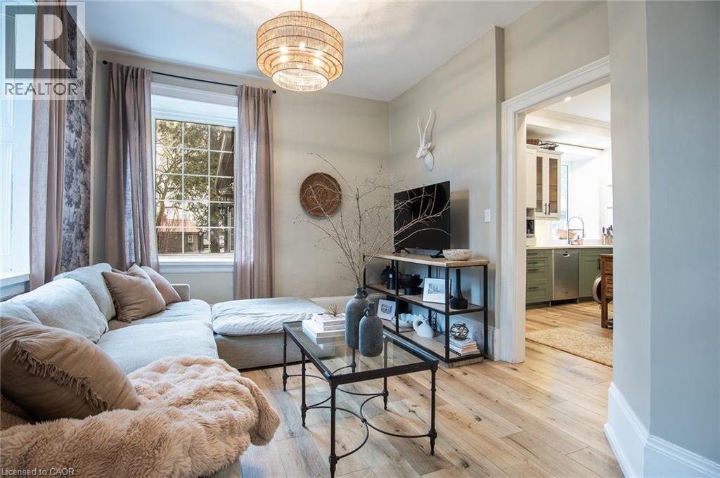 464 PIPER Street - Image 15