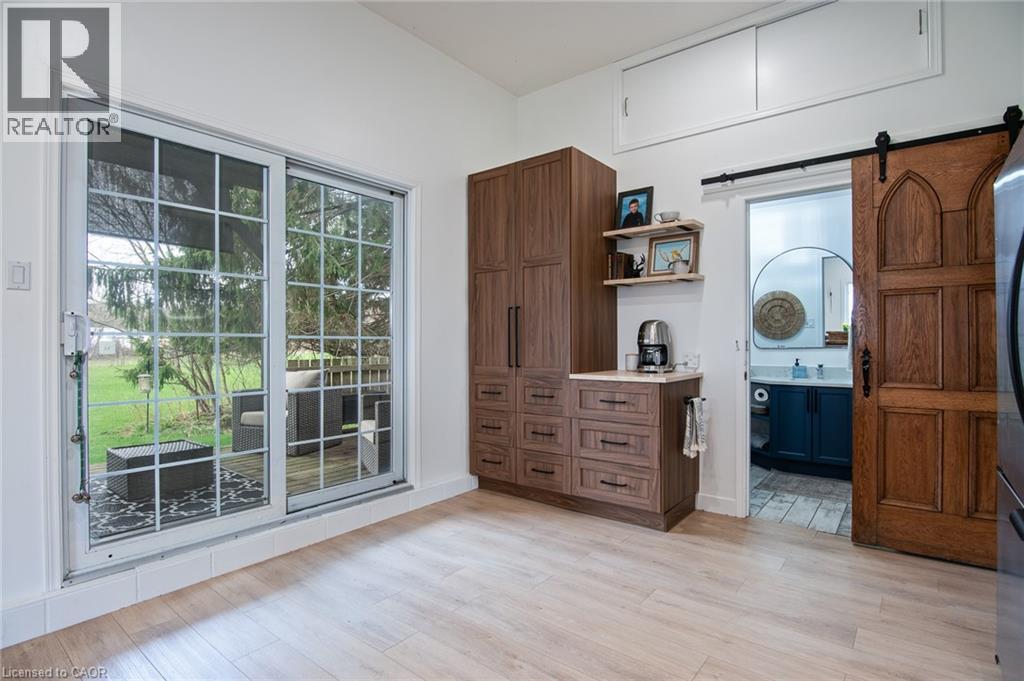 464 PIPER Street - Image 29