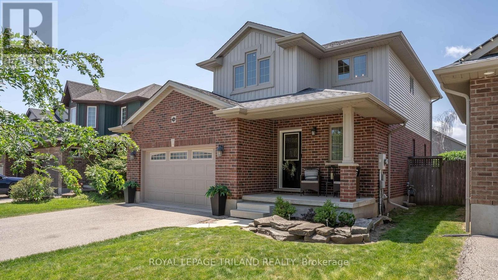 34 PINE VALLEY DRIVE - 2