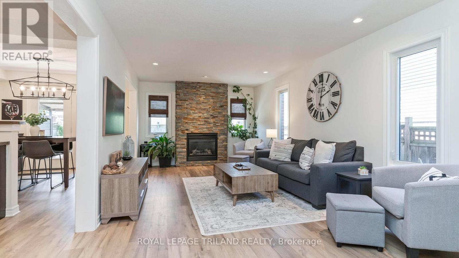 34 PINE VALLEY DRIVE - 3