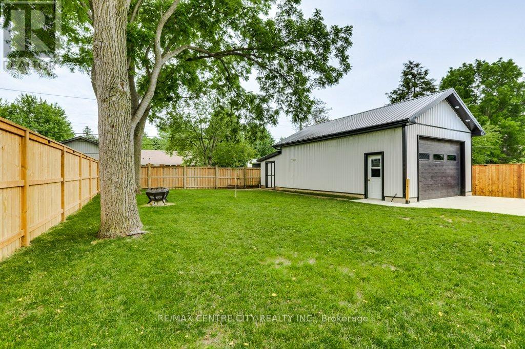 73 FOURTH AVENUE - Image 41