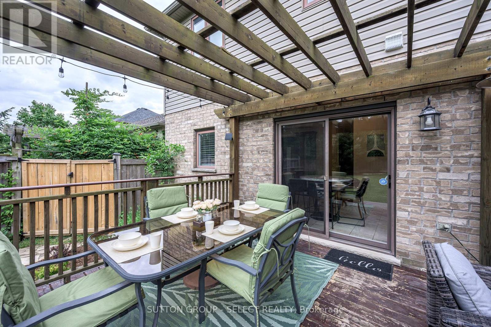1388 KAINS WOODS TERRACE - Image 33