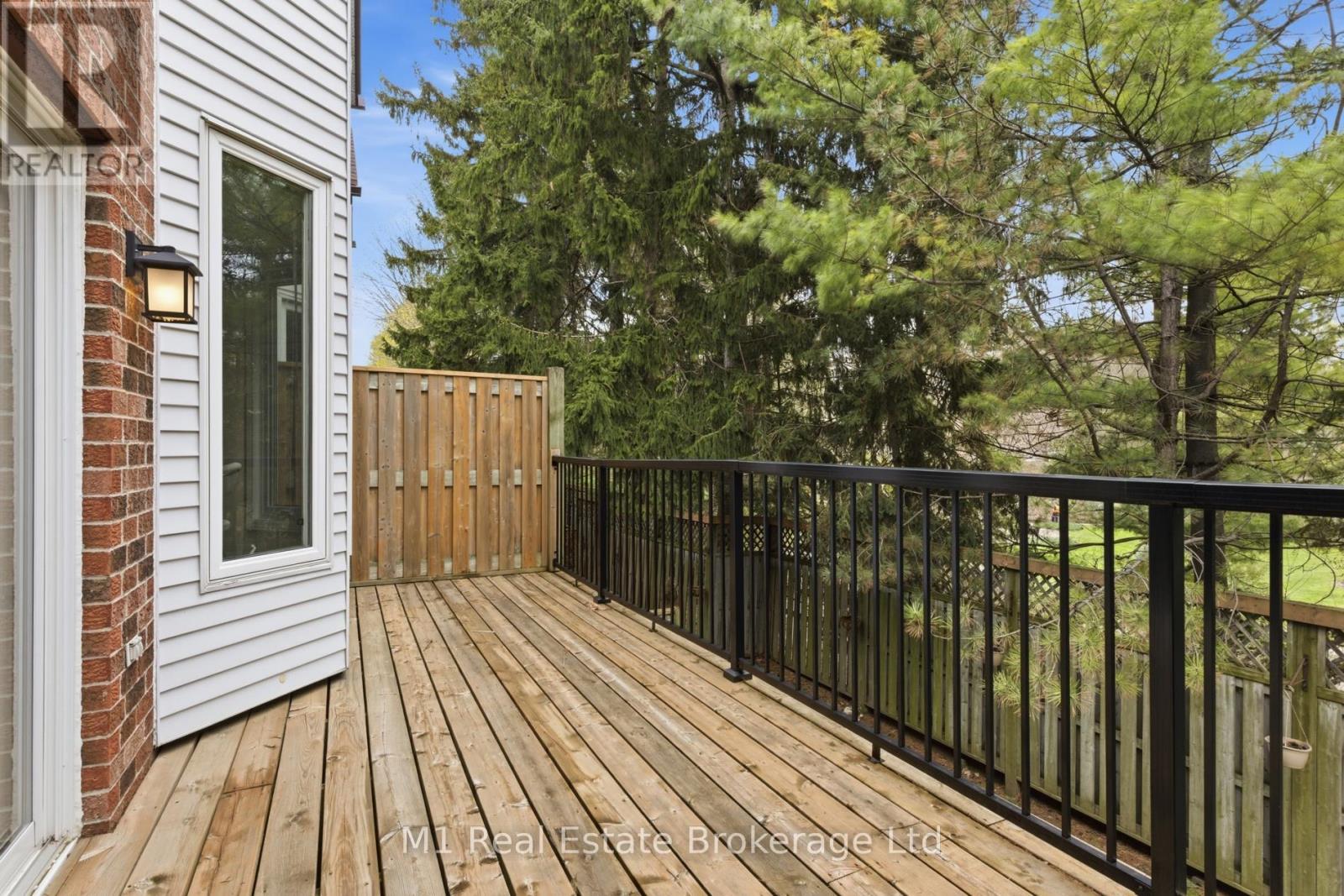 5 MARILYN DRIVE - 35
