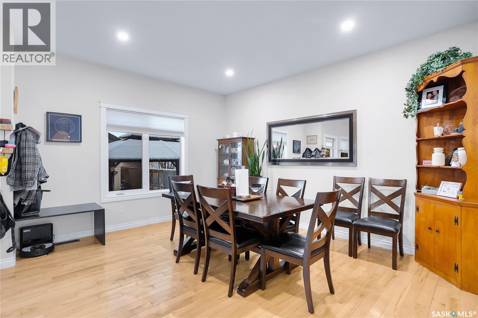 146 West Hampton BOULEVARD - 18