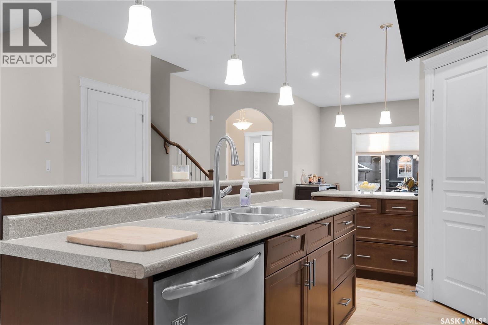 146 West Hampton BOULEVARD - 16