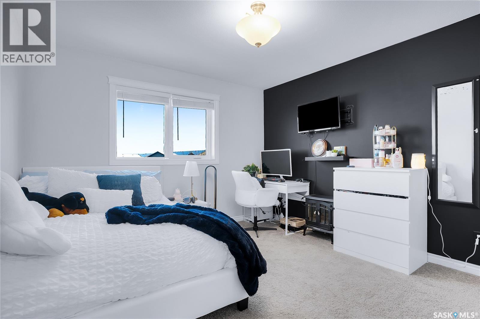 146 West Hampton BOULEVARD - 22