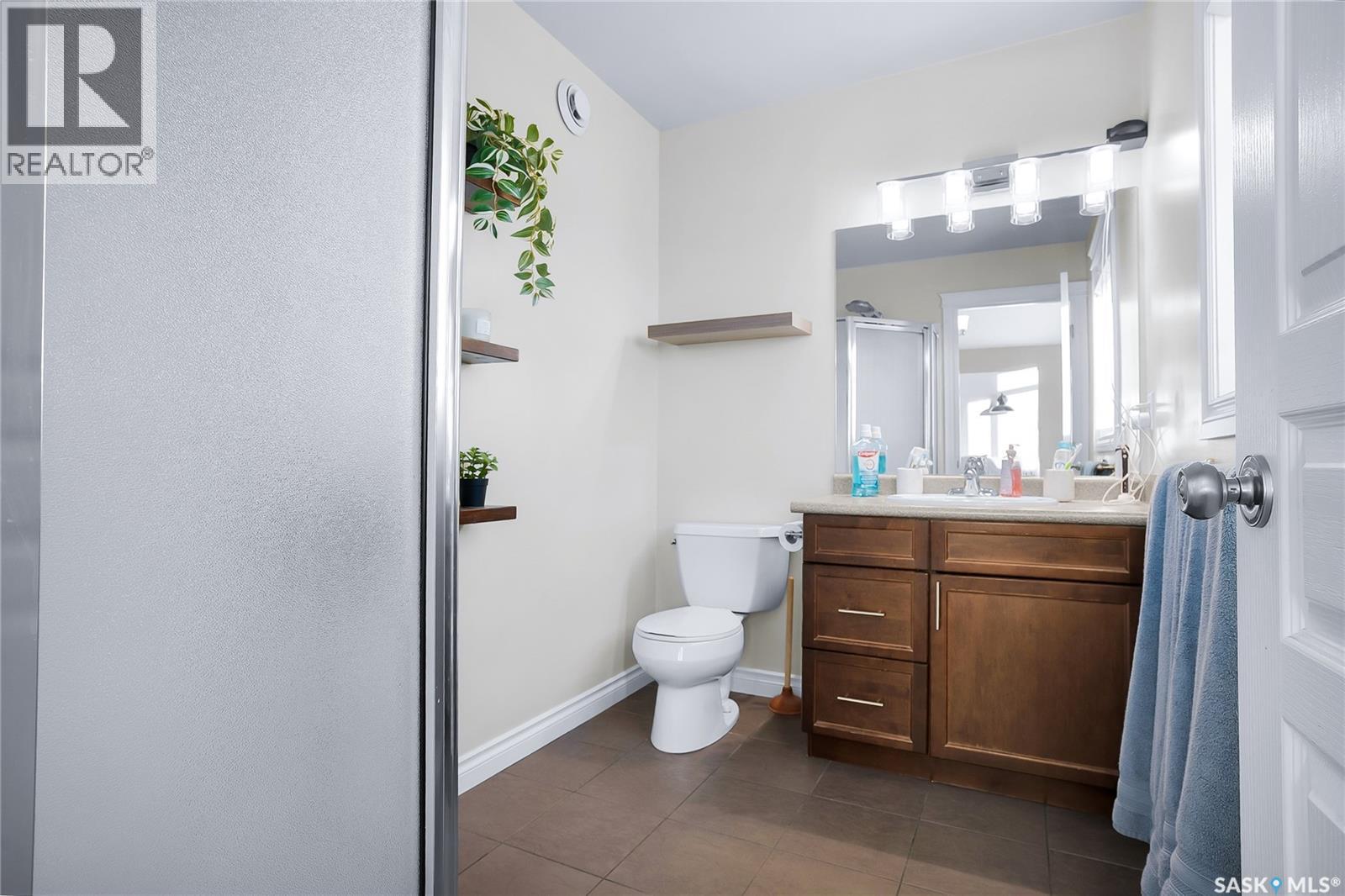 146 West Hampton BOULEVARD - 28