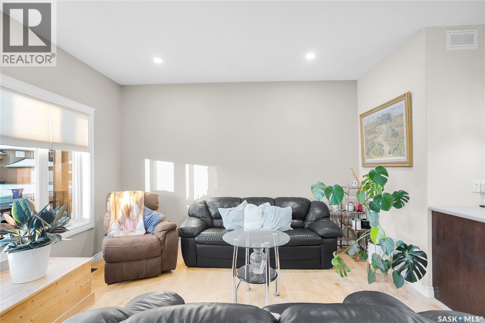 146 West Hampton BOULEVARD - 8