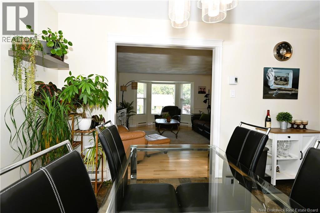 37 Lansdown Avenue - Image 19