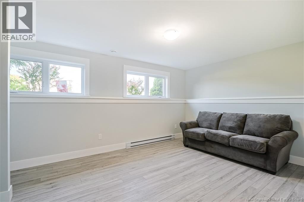 44 Goshawk Drive - 32