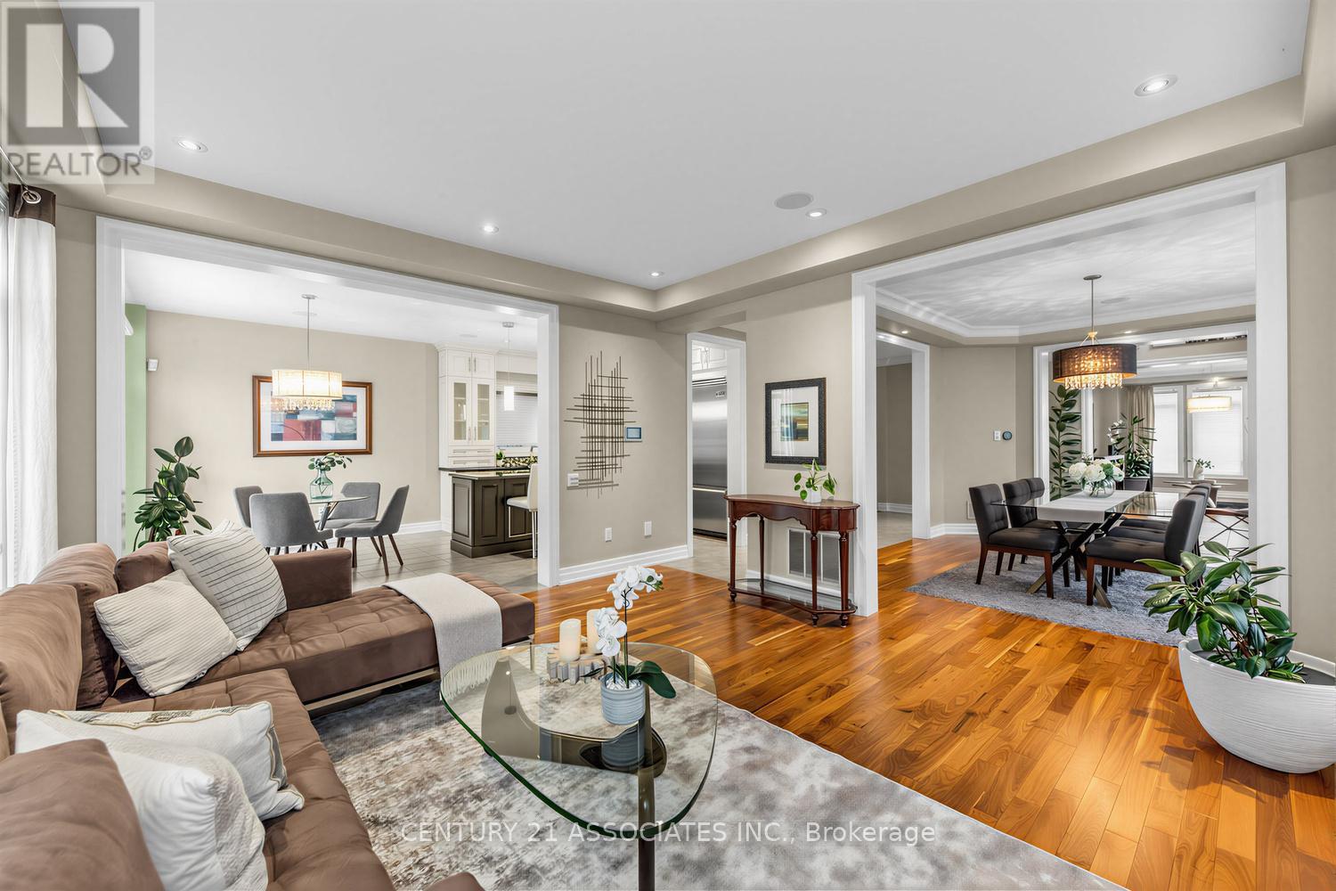 29 BLACK DIAMOND CRESCENT - 14