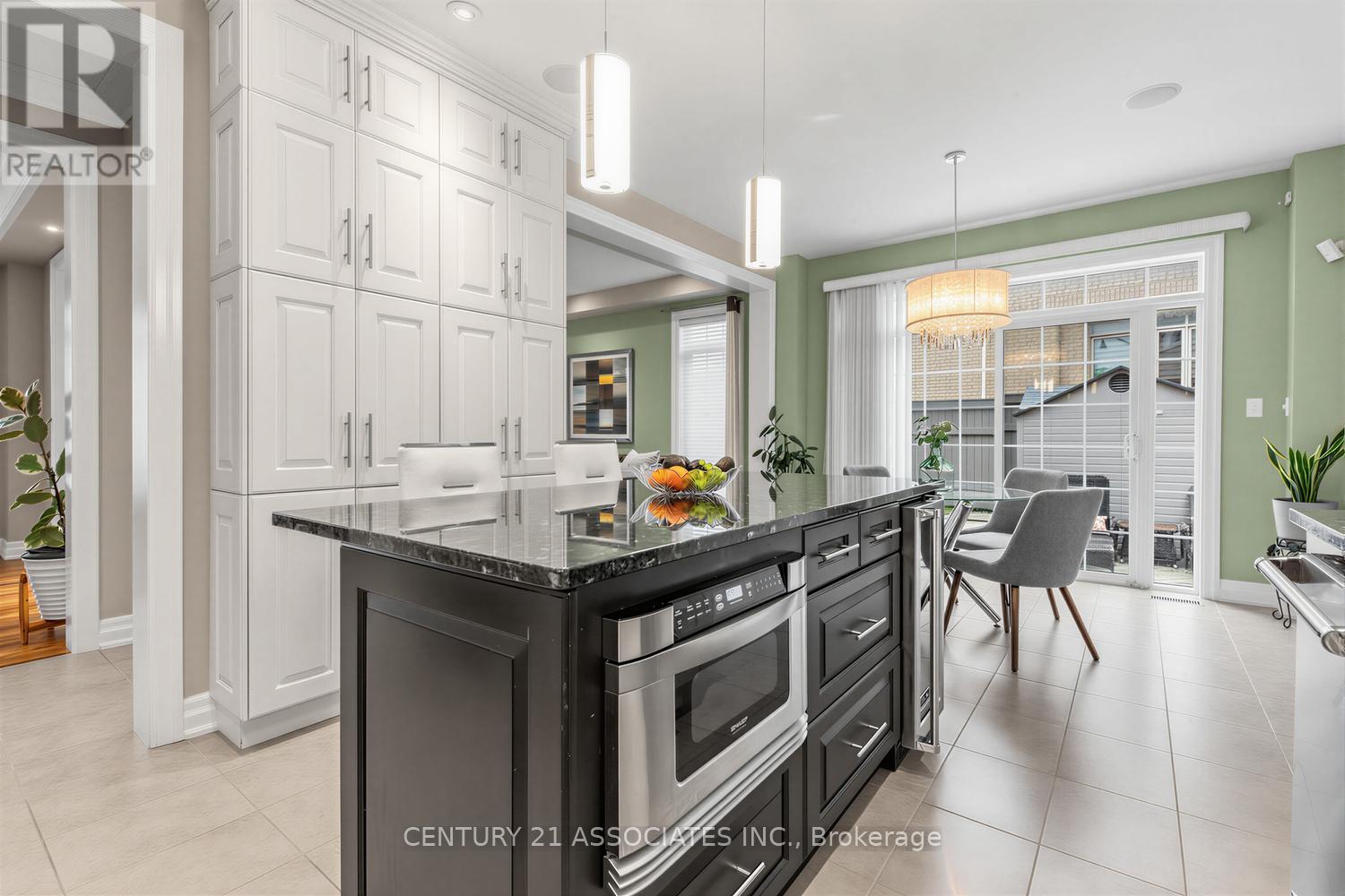 29 BLACK DIAMOND CRESCENT - 20