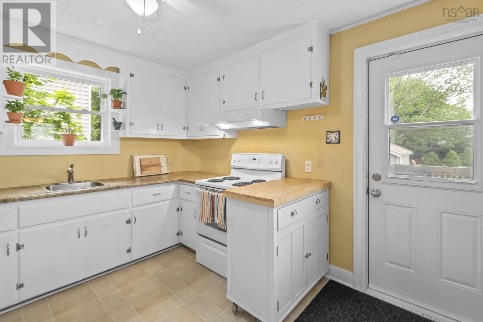 140 Victoria Road - 28