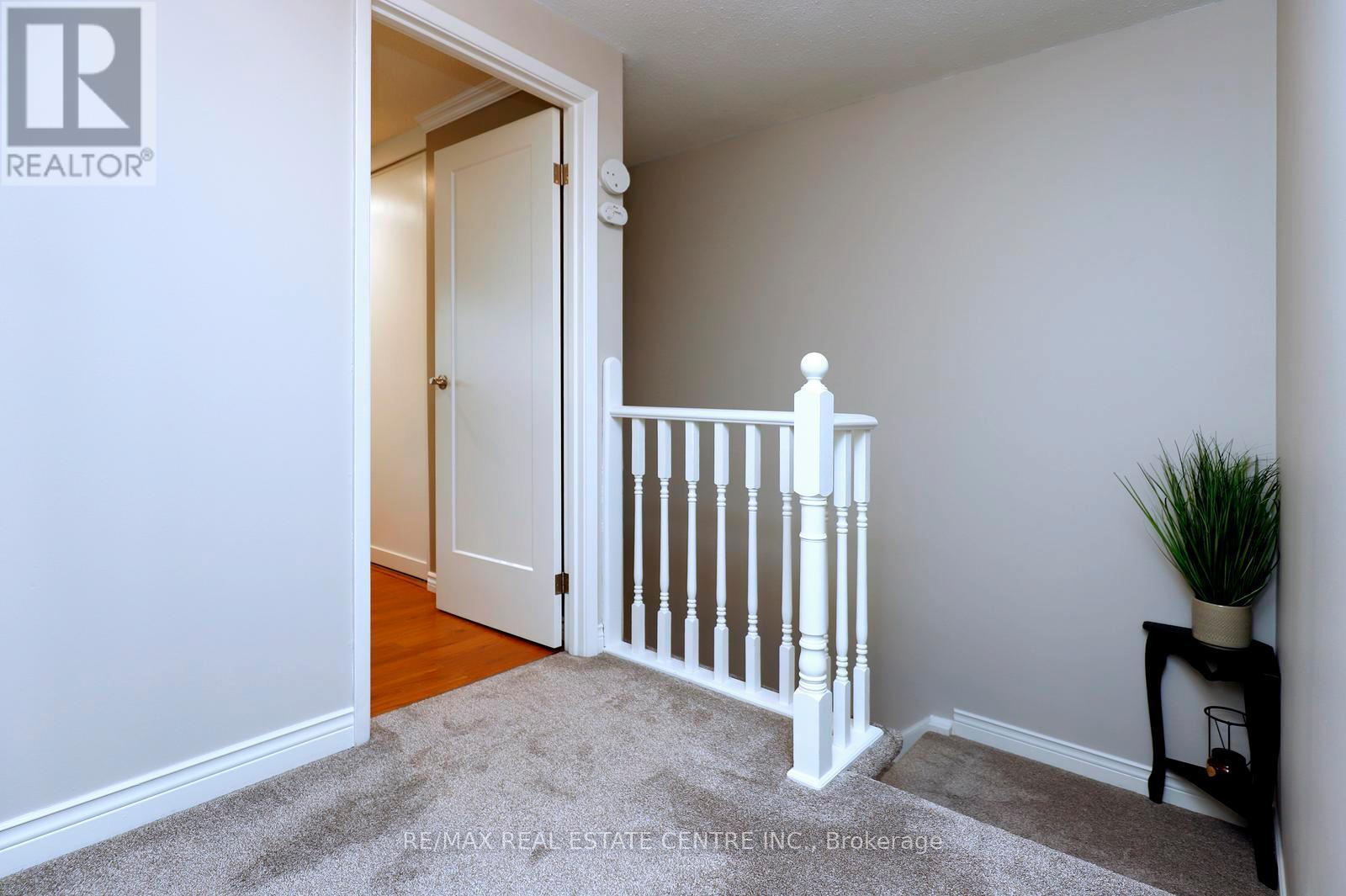 #3 341 WILSON DRIVE - 12