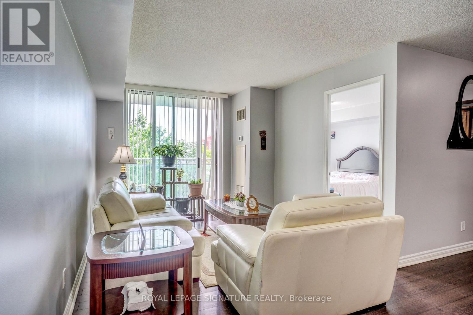 #3M 8 ROSEBANK DRIVE - Image 8