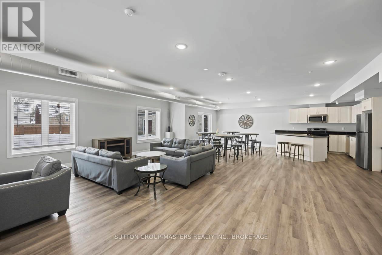 #413 501 FRONTENAC STREET - 22