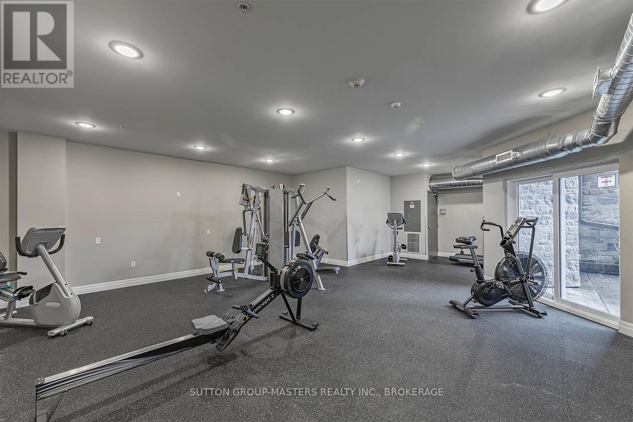 #413 501 FRONTENAC STREET - 27