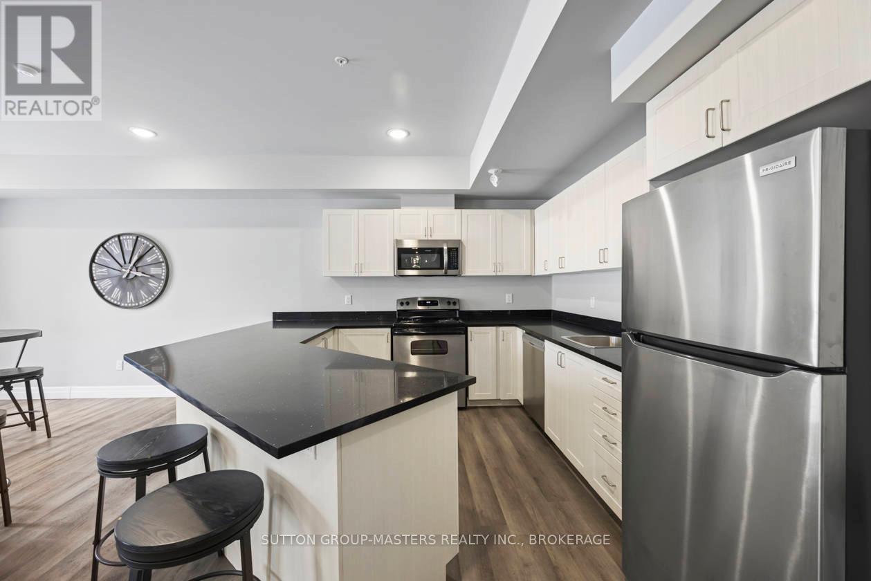 #413 501 FRONTENAC STREET - 25