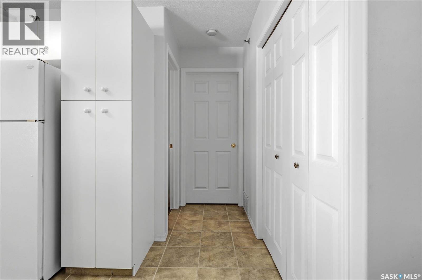 #403 2203 Angus STREET - 16