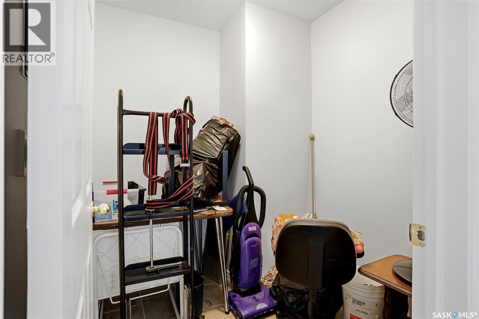 #403 2203 Angus STREET - 19