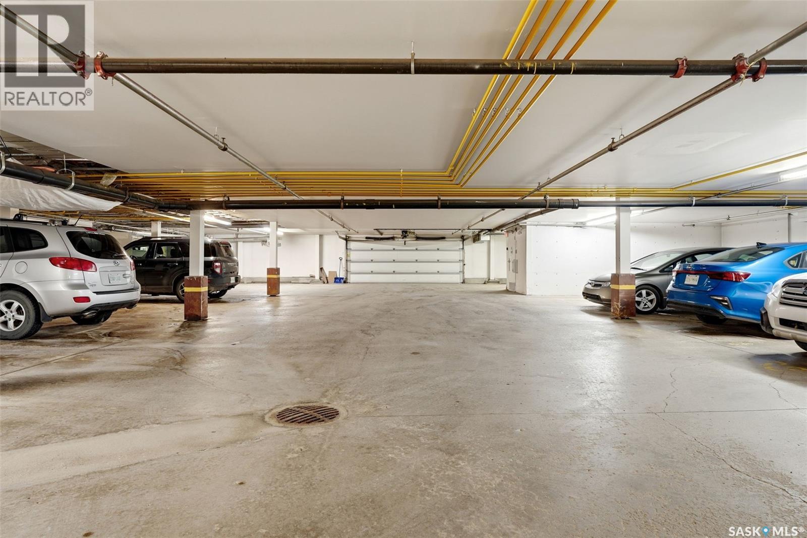 #403 2203 Angus STREET - 27