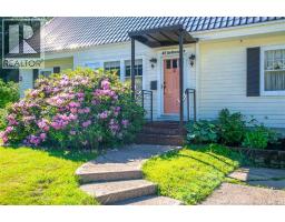 45 Ashland Court, photo 2