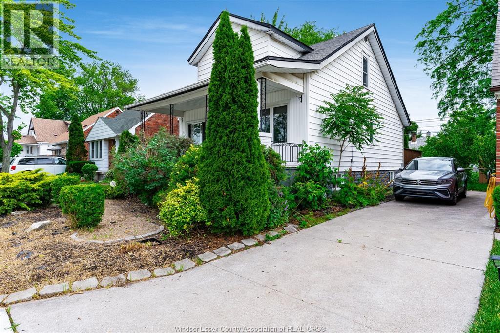 870 St. Louis - 35