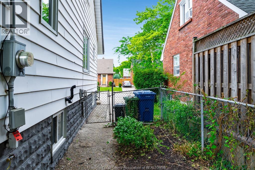 870 St. Louis - 37