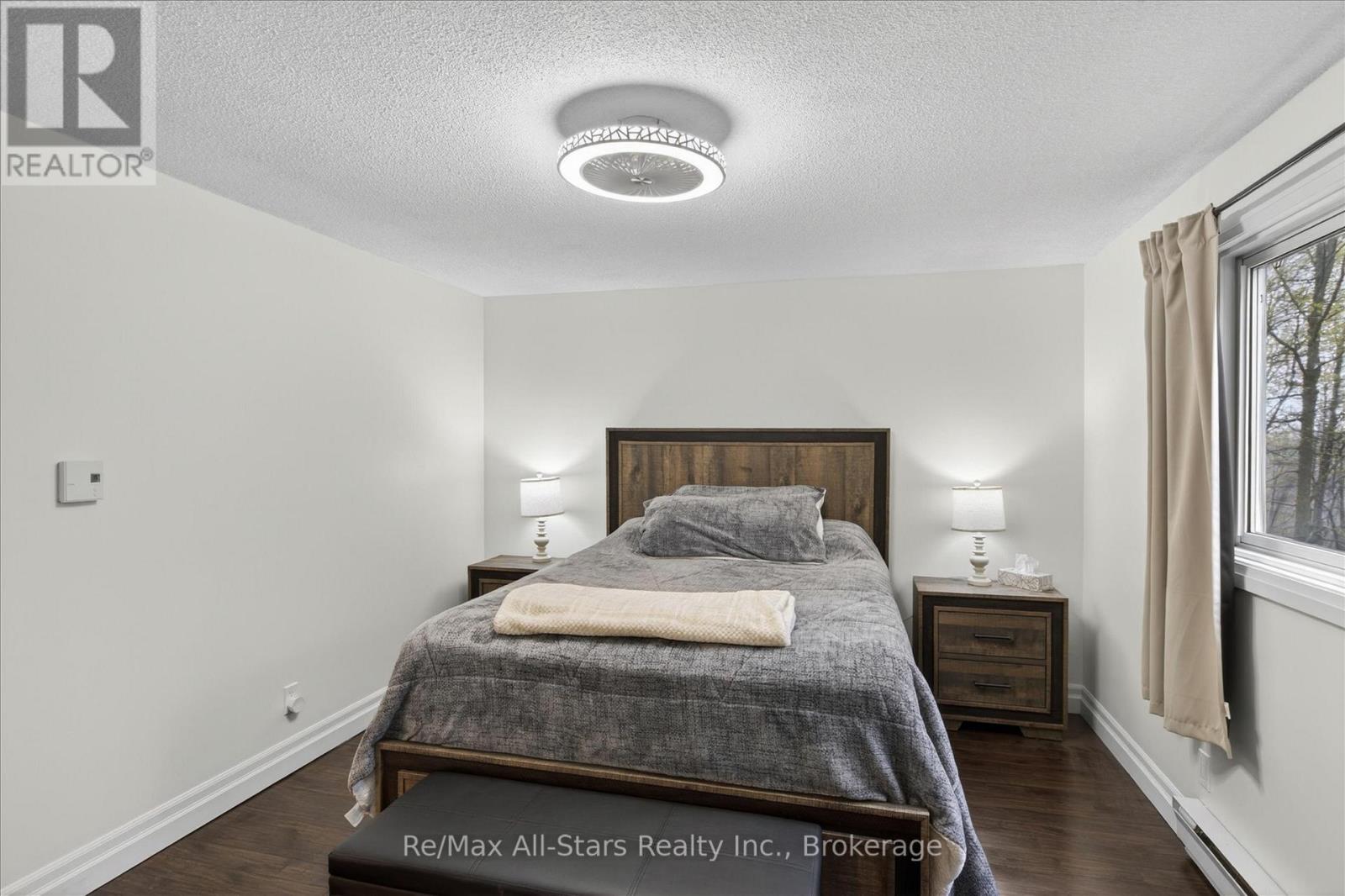 1558 HIGHWAY 7A - 14