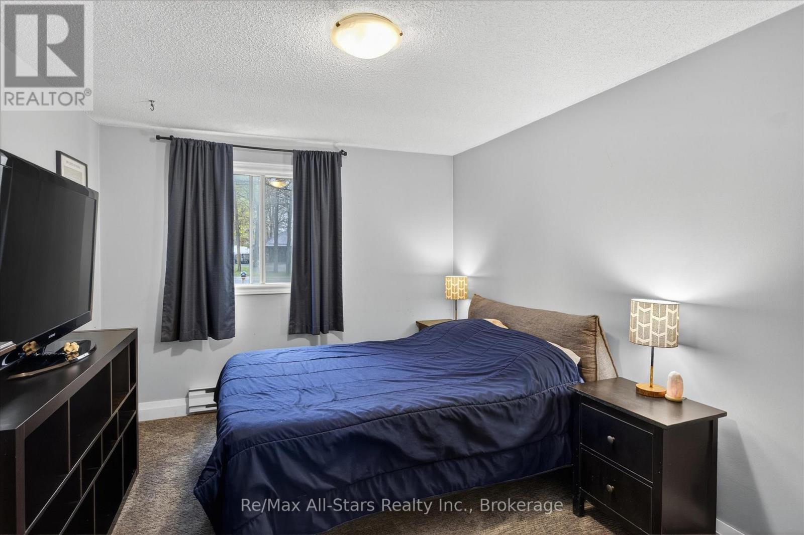 1558 HIGHWAY 7A - 16