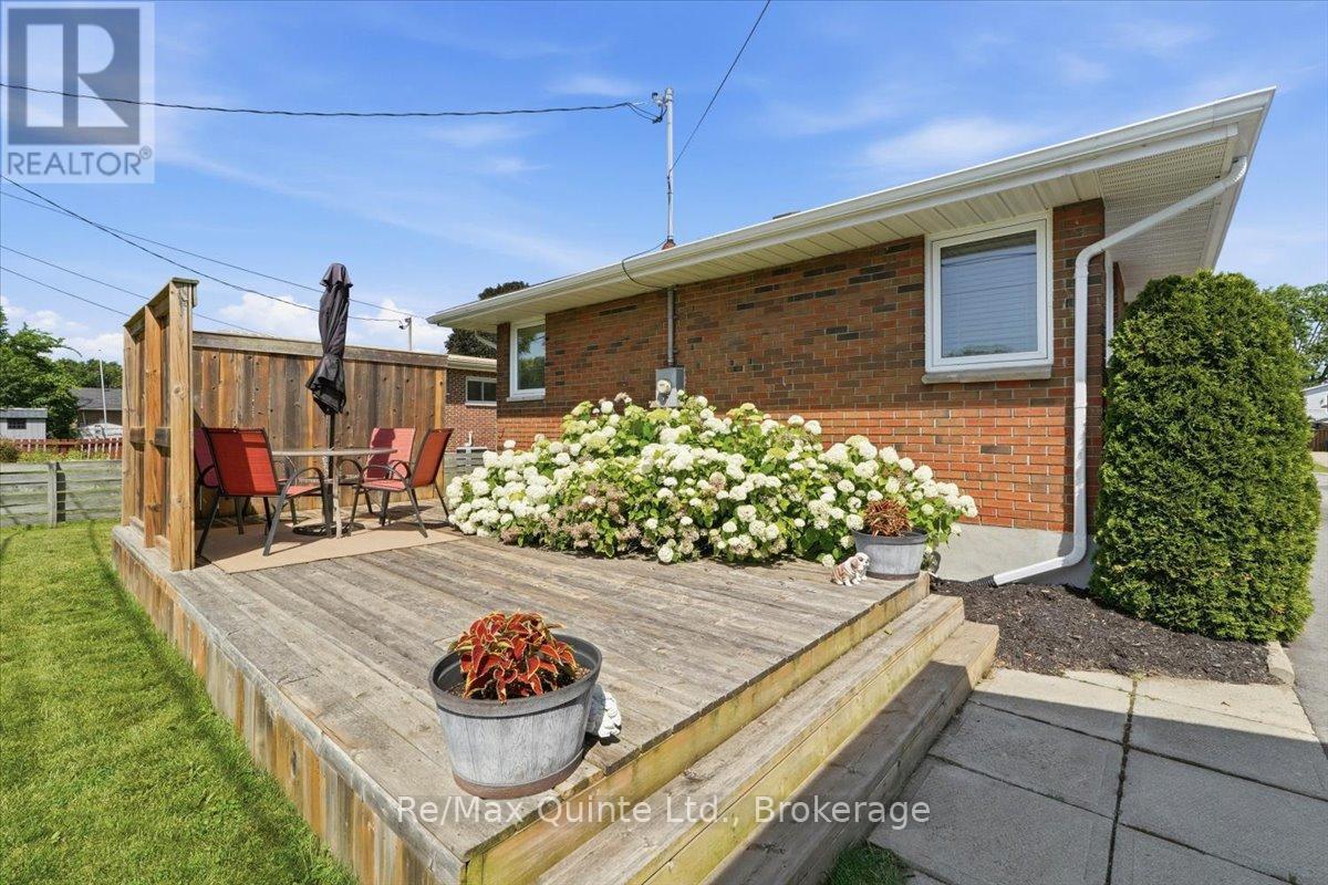 4 GOULD STREET - 28